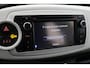 Toyota Yaris 1.0 VVT-i Trend | Navigatie | Clima | Camera | 15 inch | Bluetooth | Dakspoiler