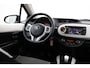 Toyota Yaris 1.0 VVT-i Trend | Navigatie | Clima | Camera | 15 inch | Bluetooth | Dakspoiler
