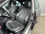 BMW 3-Serie 320i High Executive | Panorama | Leder | Xenon | Carplay| Navigatie | Cruise | Climate