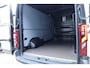 Renault Master T35 2.0 dCi 130 L2H2 Advance | Trekhaak | Camera | Apple Carplay | Zwart | Betimmering | Voorraad