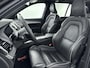 Volvo XC90 T8 Ultimate Dark | Bowers & Wilkins | Luchtvering | Trekhaak | Gelamineerd glas | All Season | HUD | Long Range |