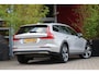 Volvo V60 Cross Country 2.0 B5 AWD Plus | 360 Camera | Pilot Assist | Stuur/stoelverwarming | Memory Seats