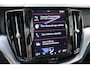 Volvo XC60 B5 250PK Momentum Exclusive | 360º | HK Audio | panoramadak | Black Pack | Adap Cruise | Head-Up