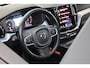 Volvo XC60 B5 250PK Momentum Exclusive | 360º | HK Audio | panoramadak | Black Pack | Adap Cruise | Head-Up