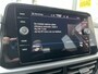 Volkswagen T-Roc 1.0 TSI Life / FABRIEKSGARANTIE TM 9-2027/ NAVI/ CLIMATE/ PARK. SENSOREN/ DIGITAL DASH/ 16"LMV