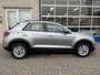 Volkswagen T-Roc 1.0 TSI Life / FABRIEKSGARANTIE TM 9-2027/ NAVI/ CLIMATE/ PARK. SENSOREN/ DIGITAL DASH/ 16"LMV