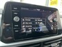 Volkswagen T-Roc 1.0 TSI Life / FABRIEKSGARANTIE TM 9-2027/ NAVI/ CLIMATE/ PARK. SENSOREN/ DIGITAL DASH/ 16"LMV