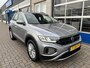 Volkswagen T-Roc 1.0 TSI Life / FABRIEKSGARANTIE TM 9-2027/ NAVI/ CLIMATE/ PARK. SENSOREN/ DIGITAL DASH/ 16"LMV