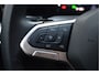 Volkswagen Golf Variant 1.0 eTSI Life Business O.a: Stoelverw, Stuurverw, Camera, PDC, Carplay, Etc. All-in prijs!