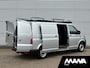 Volkswagen Transporter 2.0 TDI L2H2 Trekhaak Airco Navigatie Onderhoudshistorie bekend Imperiaal