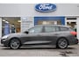 Ford Focus Wagon 1.0EB ST-LINE | NL-AUTO! | B&O | CAMERA | ALL SEASON | WINTERPACK | PARK SENS V+A | DEALER OH! | LANE ASSIST | PRACHTIGE STAAT!