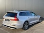 Volvo V60 T6 Plug-in hybrid AWD Ultra Dark | Panoramadak | Head-up Display | Harman Kardon | Leder | Adaptieve Cruise Control | Trekhaak |