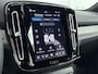 Volvo EX40 Extended Range Plus Dark 82 kWh | PDC + Camera | Stoel + Stuurverwarming | 20 inch LM | Warmtepomp | Apple Carplay - Android Auto