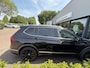 Volkswagen Tiguan Allspace 1.5 TSI R-Line Business 150 PK| Origneel Nederlands | 1e Eigenaar | Dealeronderhouden | 7 Zits Leder Bekleed | Trekhaak | Panoramdak | Stoelverwarming | Navigatie Pro | Verwarmbare Voorruit | LED Matrix | Harman Kardon