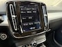 Volvo XC40 2.0 T4 190pk | Camera | Stoelverwarming | Trekhaak | Keyless | 4 Cilinder | Parkeersensoren voor + achter |