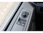 Volkswagen Transporter 2.0 TDI L1 Life | 150 pk | BPM VRIJ | Apple Carplay | Full LED | Bijrijdersbank | Achteruitrij Camera | | 2 zitplaatsen rechtsvoor | Achteruitrijcamera | Apple Carplay/Android Auto|telefoonintegratie premium