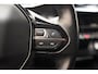 Peugeot e-2008 EV Allure 50 kWh [ Navi Camera Stoelverwarming ]