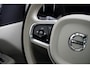Volvo XC60 2.0 T6 Plug-in hybrid AWD Plus Dark | Panoramadak | Stoel- & stuurverwarming | Keyless | 20" | Camera | BLIS | Trekhaak .