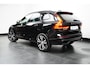 Volvo XC60 2.0 T6 Plug-in hybrid AWD Plus Dark | Panoramadak | Stoel- & stuurverwarming | Keyless | 20" | Camera | BLIS | Trekhaak .