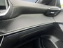 Peugeot 208 1.2 GT-line 100pk | Glazen panorama dak | Parkeer camera | Apple Carplay&Android Auto | Climate Control | Cruise Control | Full-LED