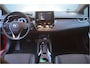 Toyota Corolla Touring Sports 1.8 Hybrid Executive Bi-Tone, stuur en stoelverwarming