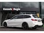 BMW 3-Serie Touring 330e M-sport | Pano | Memory | Laser | El.Haak | 360 | Carbon | HiFi | Keyless | 19” | Bliss | Ambient | Pearl White