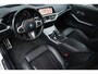 BMW 3-Serie Touring 330e M-sport Pano Memory Laser El.Haak 360 Carbon HiFi Keyless 19” Bliss Ambient Pearl White