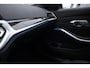 BMW 3-Serie Touring 330e M-sport Pano Memory Laser El.Haak 360 Carbon HiFi Keyless 19” Bliss Ambient Pearl White