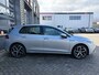 Volkswagen Golf 1.5 eTSI 150 pk Style | Climatronic | Led Koplampen | Stoelverwarming | Navigatie | Panoramadak | Stuurwiel verwarmd |