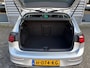 Volkswagen Golf 1.5 eTSI 150 pk Style | Climatronic | Led Koplampen | Stoelverwarming | Navigatie | Panoramadak | Stuurwiel verwarmd |