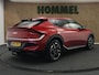 Kia EV6 Air 84 kWh SOH 99.5%!!- GROOT ACCU PAKKET - ORIGINEEL NEDERLANDSE AUTO - TREKHAAK 1.800 KG GEREMD TREKGEWICHT - STUUR EN STOEL VERWARMING - APPLE CARPLAY/ANDROID AUTO - PARKEERSENSOREN VOOR EN ACHTER - NAVGIATIE