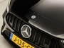 Mercedes-Benz A-klasse 220 AMG Sport 191Pk Automaat (SCHUIFDAK, SFEERVERLICHTING, APPLE CARPLAY, GROOT NAVI, LEDER/ALCANTARA, STOELVERWARMING, WIDESCREEN, CAMERA, NIEUWSTAAT)