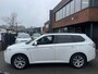 Mitsubishi Outlander 2.0 PHEV Instyle SCHUIFDAK LEDER TREKHAAK CAMERA ORIG NL NAP