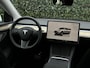 Tesla Model Y RWD 58 kWh, NL AUTO, NAP LOGISCH, AUTOPILOT, PANORAMADAK, LEDER/ALCANTARA, CRUISE, STOEL/STUUR/ACHTERBANK VERWARMING, CLIMATE CONTROL, ELEKTRISCHE STOELEN, LICHTMETAAL 19"