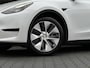 Tesla Model Y RWD 58 kWh, NL AUTO, NAP LOGISCH, AUTOPILOT, PANORAMADAK, LEDER/ALCANTARA, CRUISE, STOEL/STUUR/ACHTERBANK VERWARMING, CLIMATE CONTROL, ELEKTRISCHE STOELEN, LICHTMETAAL 19"