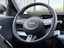 Hyundai Kona 1.6 GDI 140 PK HEV Comfort Smart | Stoel & stuurverwarming | Geïntegreerde navigatie & Apple Carplay Android Auto | 18'' 2-Tone Lichtmetalen velgen| Achterklep elektrisch |