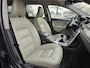 Volvo V70 1.6 T4 Limited Edition | Xenon | Navi | Stoelverwarming | Trekhaak | Leder | All-seasons | PDC |