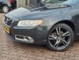Volvo V70 1.6 T4 Limited Edition | Xenon | Navi | Stoelverwarming | Trekhaak | Leder | All-seasons | PDC |