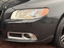 Volvo V70 1.6 T4 Limited Edition | Xenon | Navi | Stoelverwarming | Trekhaak | Leder | All-seasons | PDC |