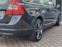 Volvo V70 1.6 T4 Limited Edition | Xenon | Navi | Stoelverwarming | Trekhaak | Leder | All-seasons | PDC |