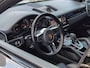 Porsche Cayenne 3.0 | Pano | Luchtvering | Sport Chrono | Adap. Cruise | Stoelventilatie | Electronic climate controle | Elektrisch glazen panorama-dak | Elektrisch verstelbare voorstoel(en)