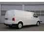 Volkswagen Transporter 2.0 TDI 110pk L2H1 28 | Navigatie | App Connect | Trekhaak | Parkeersensoren Achter | Cruise Control | Airco | DAB+
