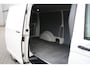 Volkswagen Transporter 2.0 TDI 110pk L2H1 28 | Navigatie | App Connect | Trekhaak | Parkeersensoren Achter | Cruise Control | Airco | DAB+