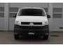 Volkswagen Transporter 2.0 TDI 110pk L2H1 28 | Navigatie | App Connect | Trekhaak | Parkeersensoren Achter | Cruise Control | Airco | DAB+