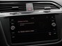 Volkswagen Tiguan Allspace 1.5 TSI DSG Comfortline 7p. Climate Control Camera Parkeer sensoren Trekhaak Electrisch bedienbare achterklep Stoelverwarming