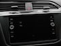 Volkswagen Tiguan Allspace 1.5 TSI DSG Comfortline 7p. Climate Control Camera Parkeer sensoren Trekhaak Electrisch bedienbare achterklep Stoelverwarming