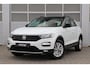 Volkswagen T-Roc 1.0 TSI 110pk Style | Achteruitrijcamera | Airco | Parkeersensoren