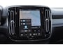 Volvo EX40 252PK Auotmaat Single Motor Extended Range Plus Panoramadak / Apple Carplay / Android Auto / Harman kardon audio / Adaptive cruise control / Pilot assist / Lichtmetalen velgen /