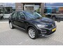 Volkswagen T-Roc 1.5 TSI Sport | AUTOMAAT | Parkeersensoren voor+achter | Airco | Radio | Auto-Hold | Lichtmetalen velgen | | Airco (automatisch) | Buitenspiegels elektrisch verstel- en verwarmbaar | Lichtmetalen velgen 17"