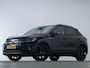 Volkswagen T-Roc R-Line 1.5 TSI 150 PK DSG | LED Matrix IQ | Panoramadak | Keyless | Side assist | Achteruitrijcamera |